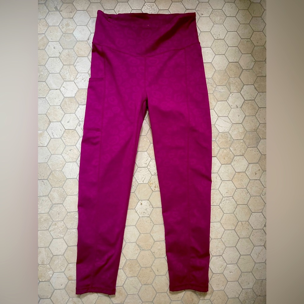 EUC Lilly Pulitzer 3/4 leggings with pocket sz S